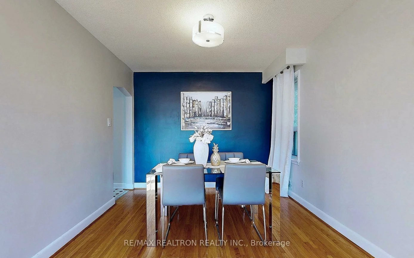 331, Boisdale, Harding, Richmond Hill