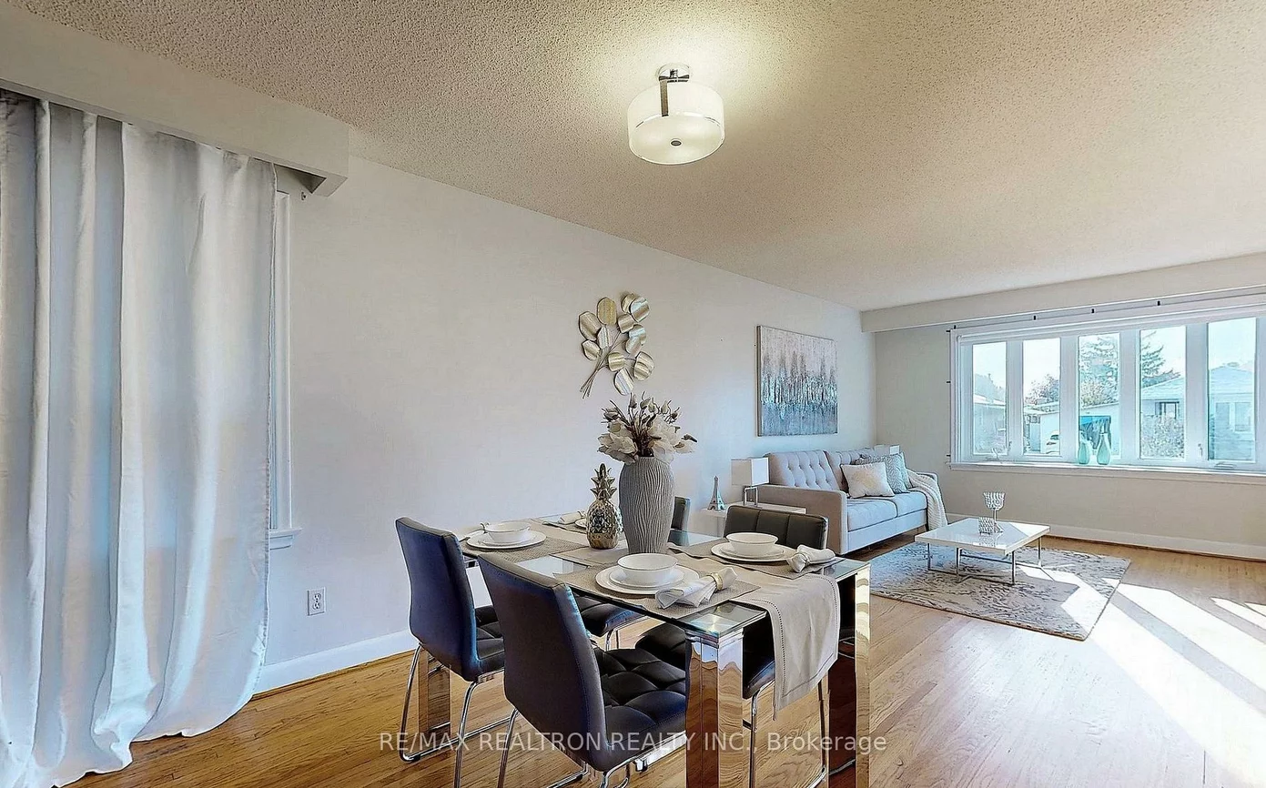 331, Boisdale, Harding, Richmond Hill