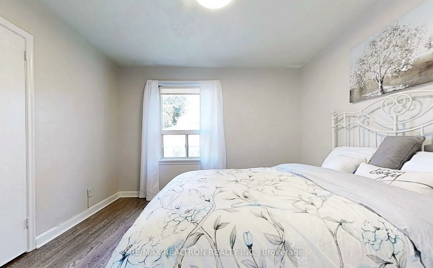 331, Boisdale, Harding, Richmond Hill