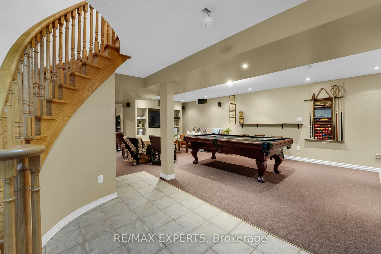 62, Luba, Devonsleigh, Richmond Hill