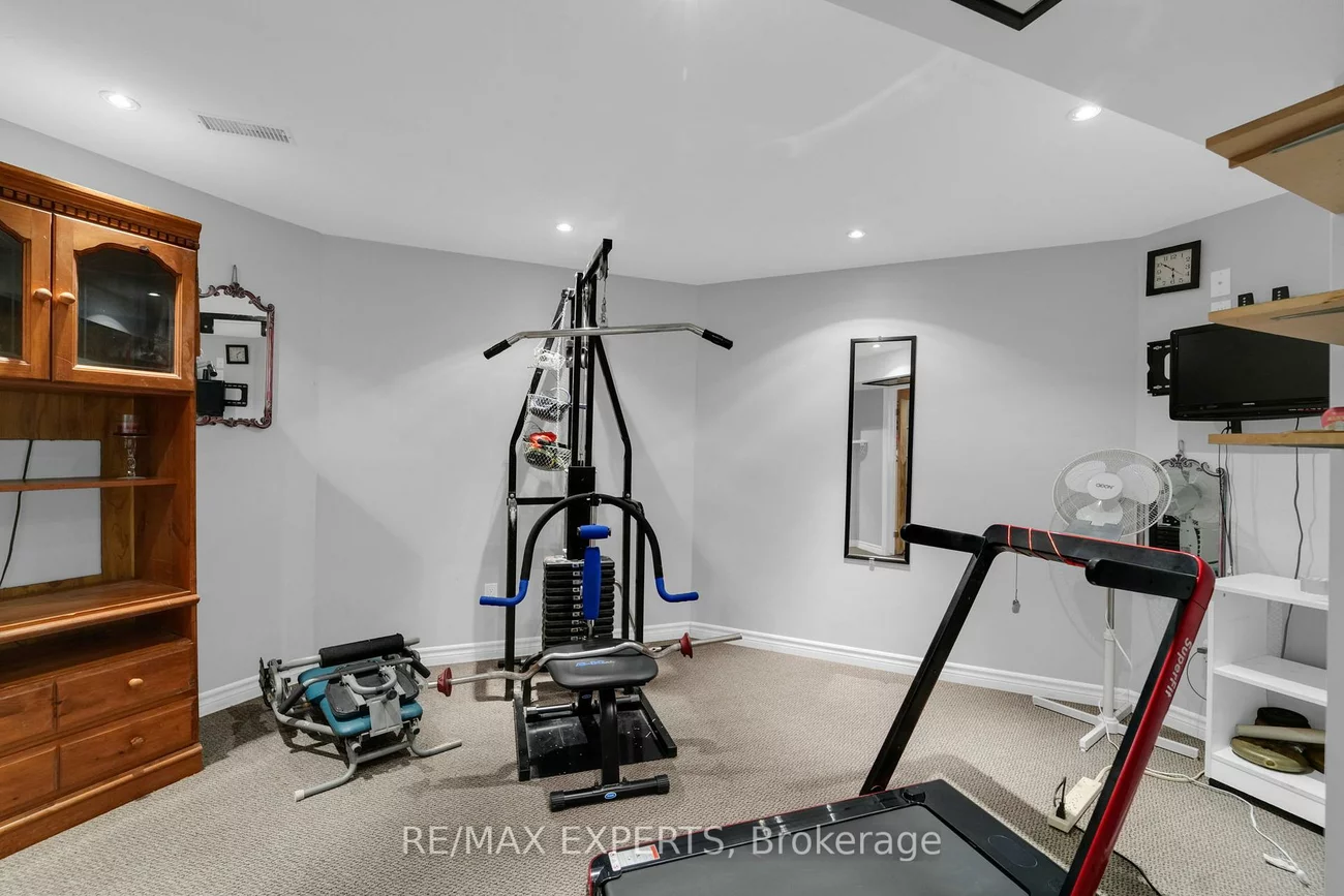 62, Luba, Devonsleigh, Richmond Hill