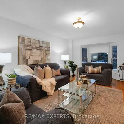 62, Luba, Devonsleigh, Richmond Hill