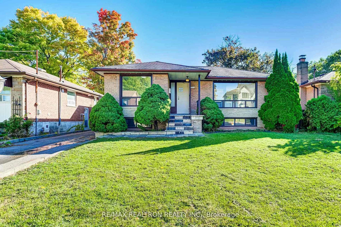 31, Sussex, Crosby, Richmond Hill