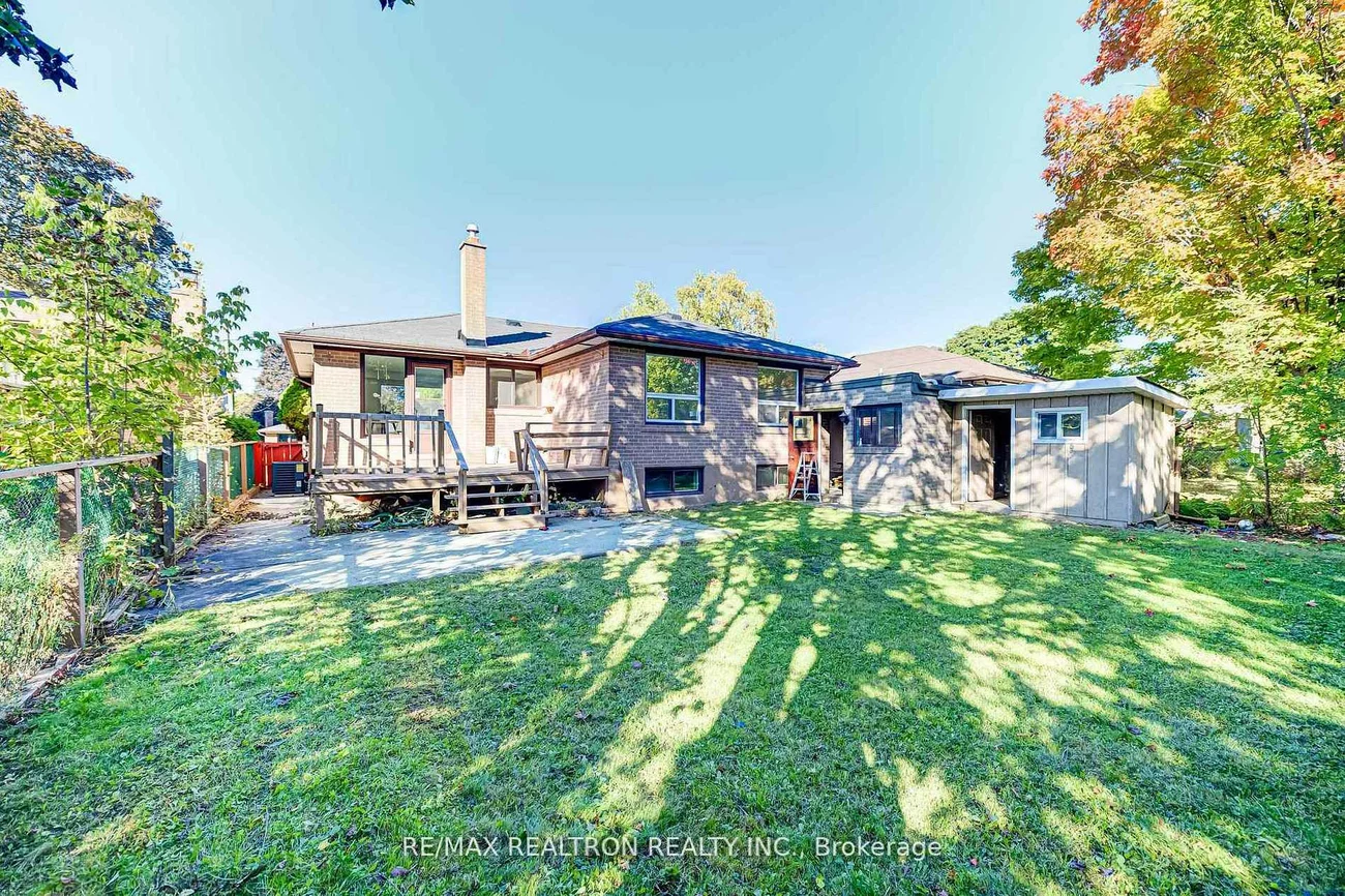 31, Sussex, Crosby, Richmond Hill