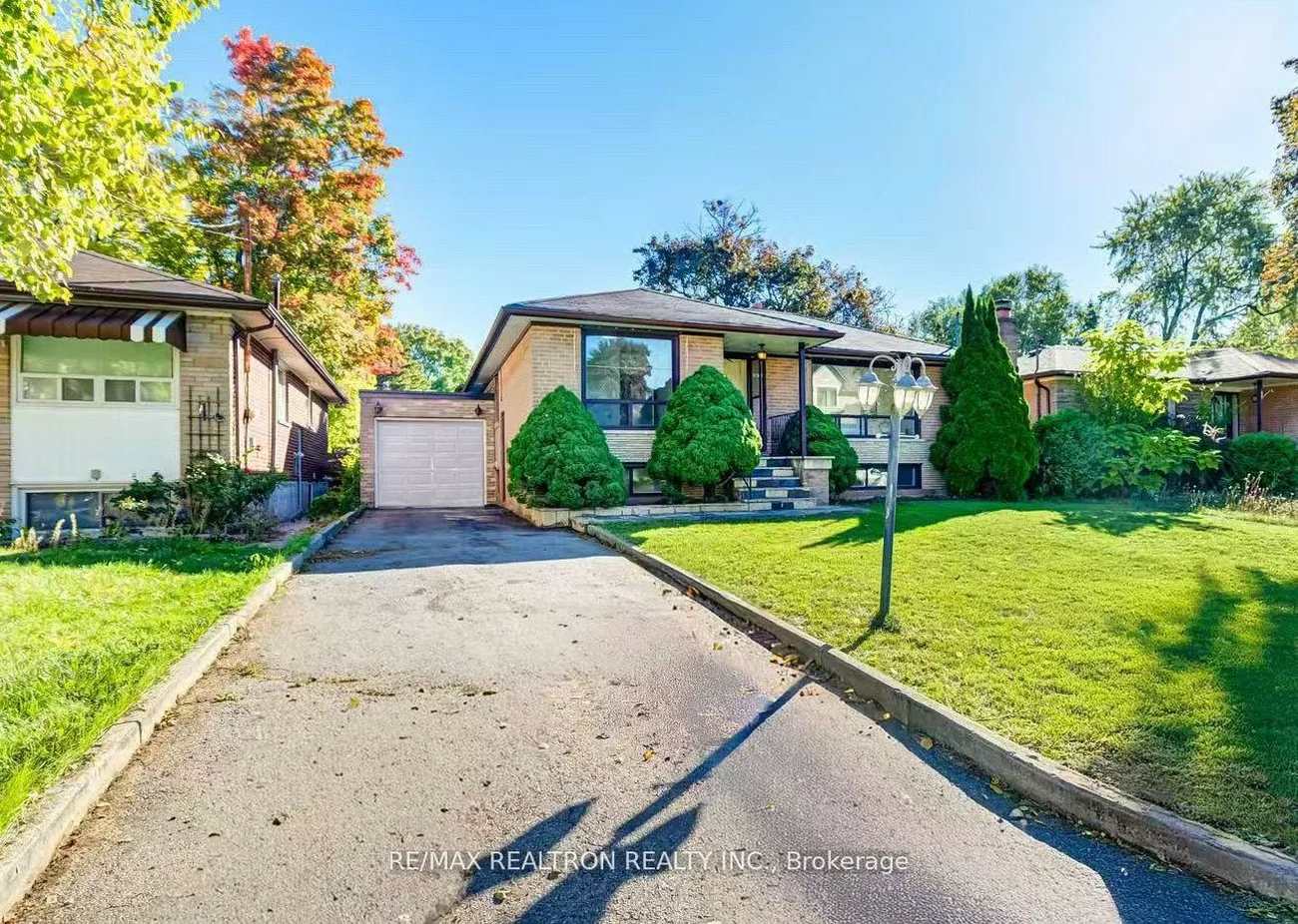 31, Sussex, Crosby, Richmond Hill