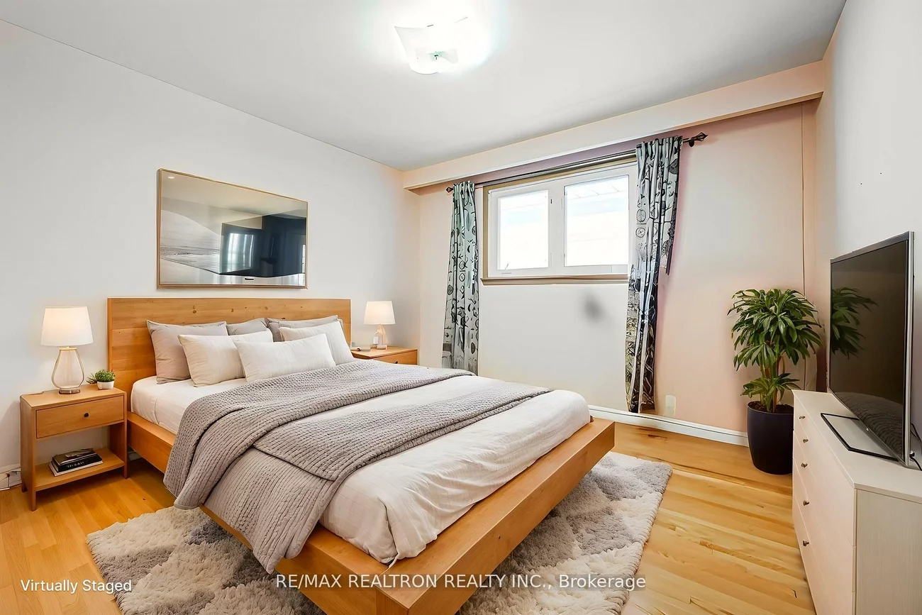 69, Elm, Langstaff, Richmond Hill