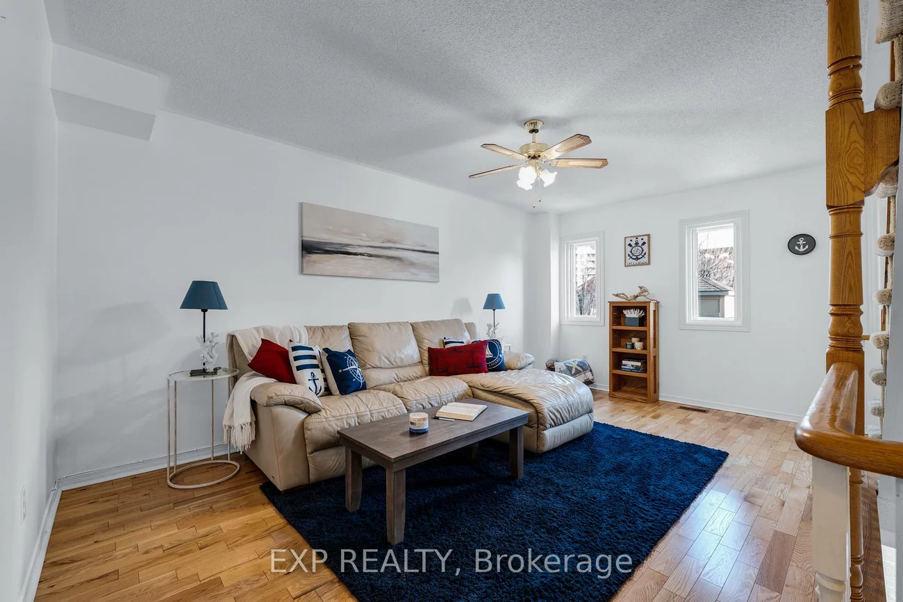 8917, Yonge, Langstaff, Richmond Hill