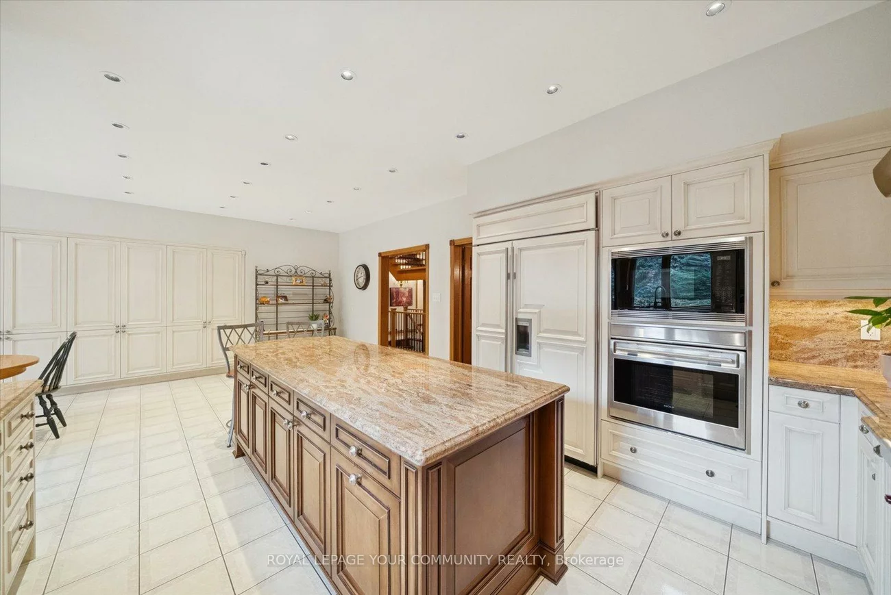 8, Old Park, Bayview Hill, Richmond Hill