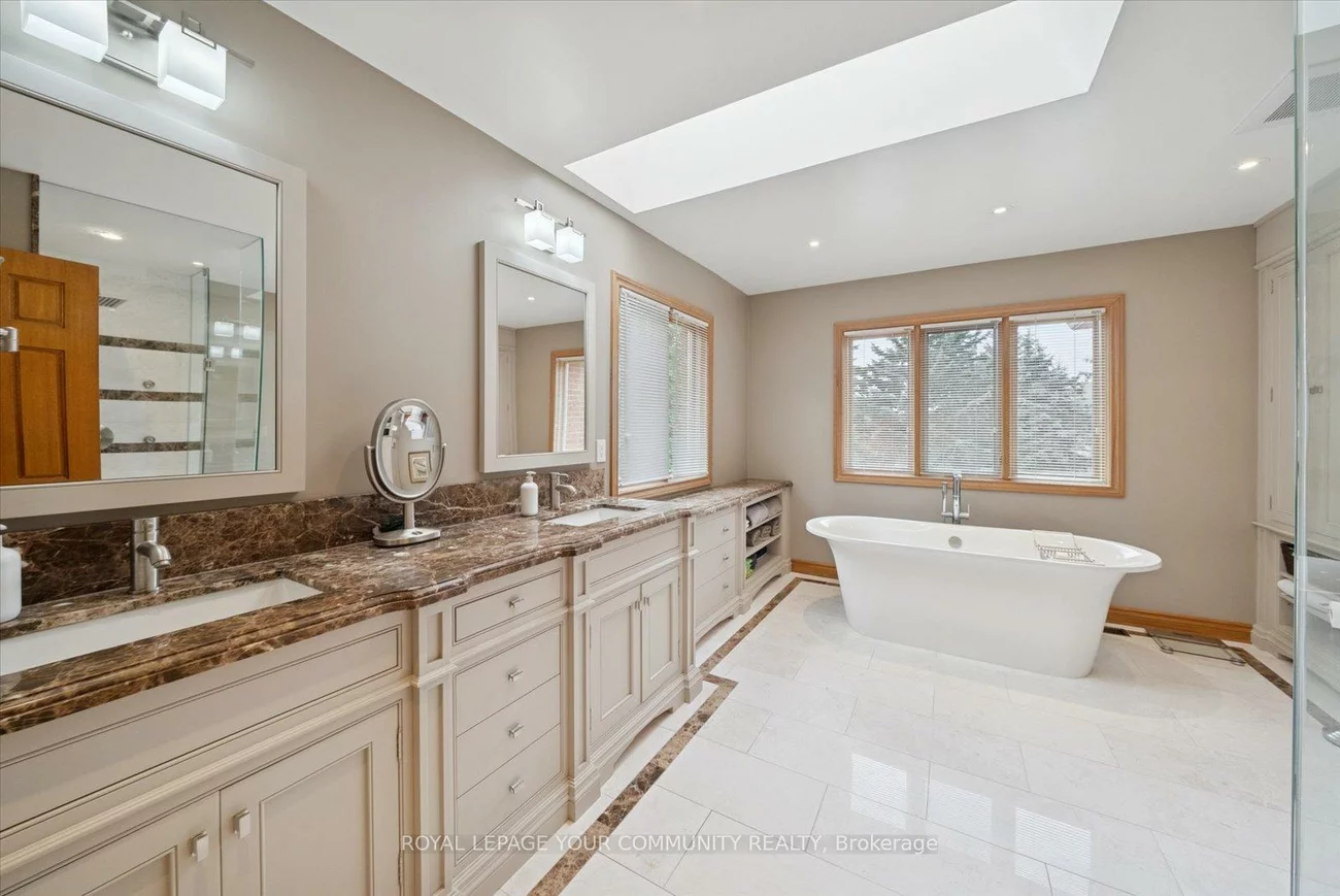 8, Old Park, Bayview Hill, Richmond Hill