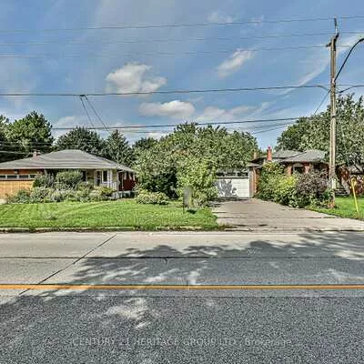 40, Weldrick, North Richvale, Richmond Hill