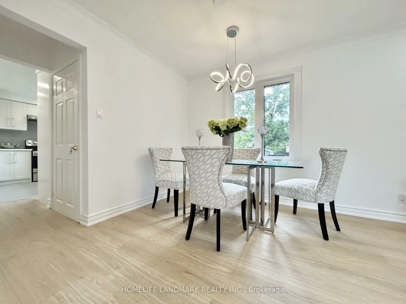 323, Elmwood, Harding, Richmond Hill