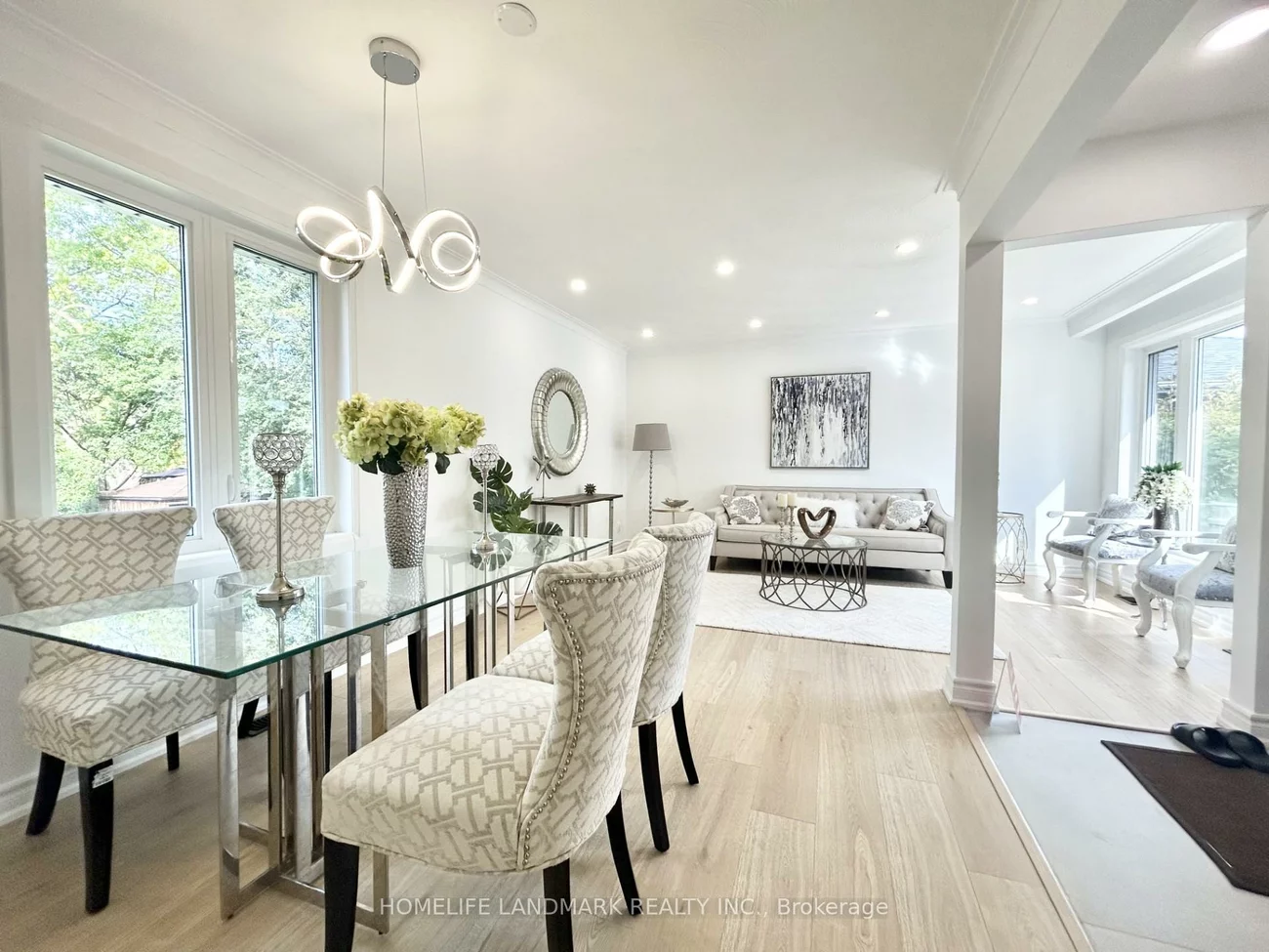 323, Elmwood, Harding, Richmond Hill