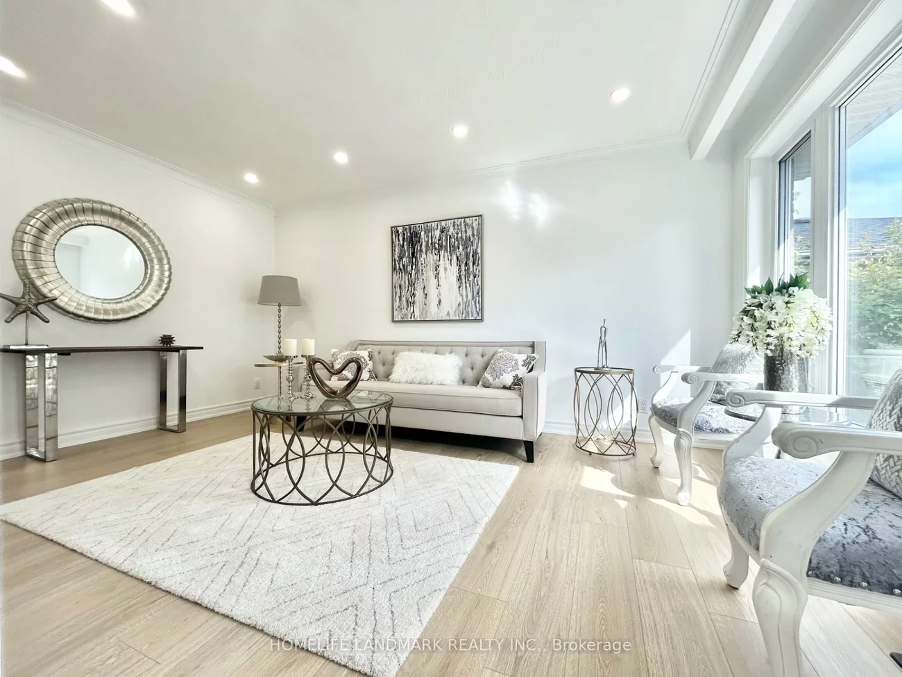 323, Elmwood, Harding, Richmond Hill