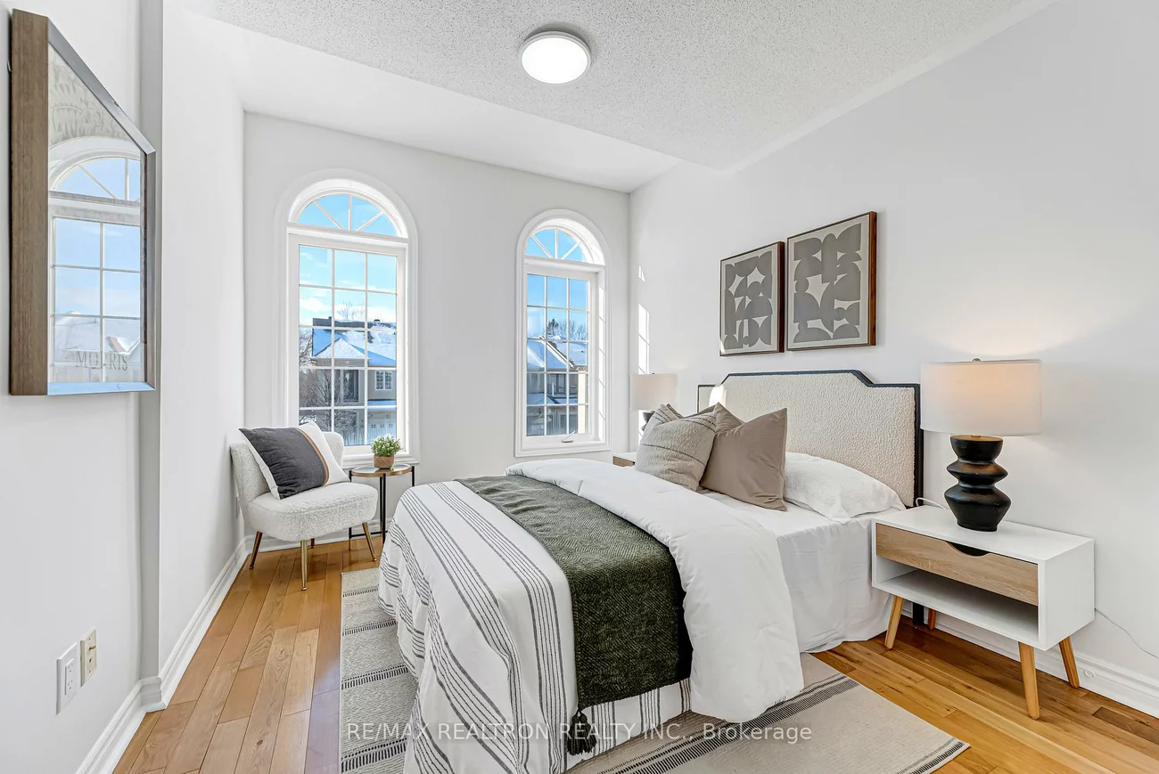 61, Romance, Rouge Woods, Richmond Hill