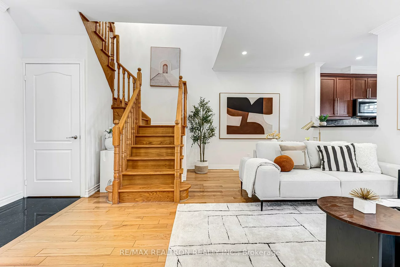 61, Romance, Rouge Woods, Richmond Hill