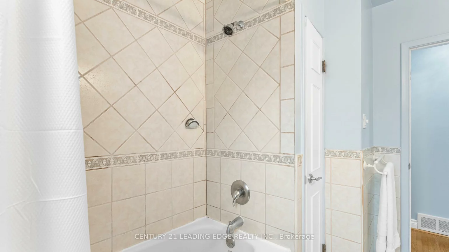 398, Allgood, Crosby, Richmond Hill