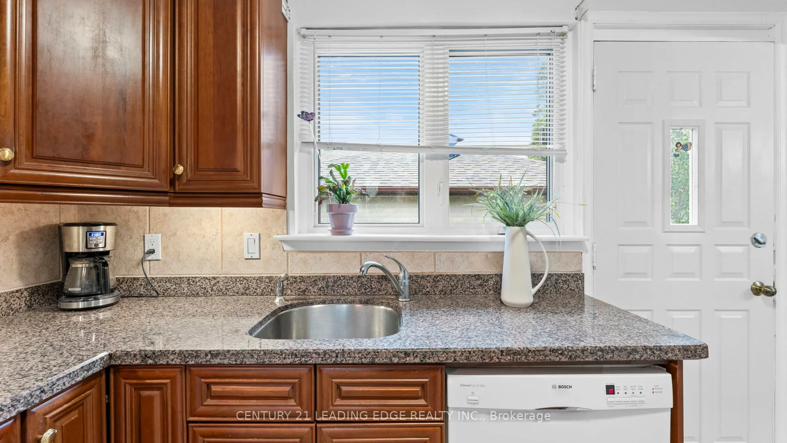 398, Allgood, Crosby, Richmond Hill