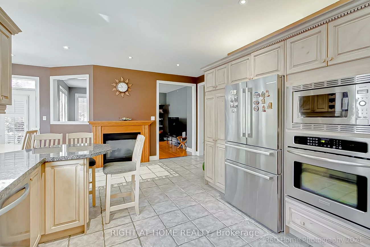 103, Oak, South Richvale, Richmond Hill