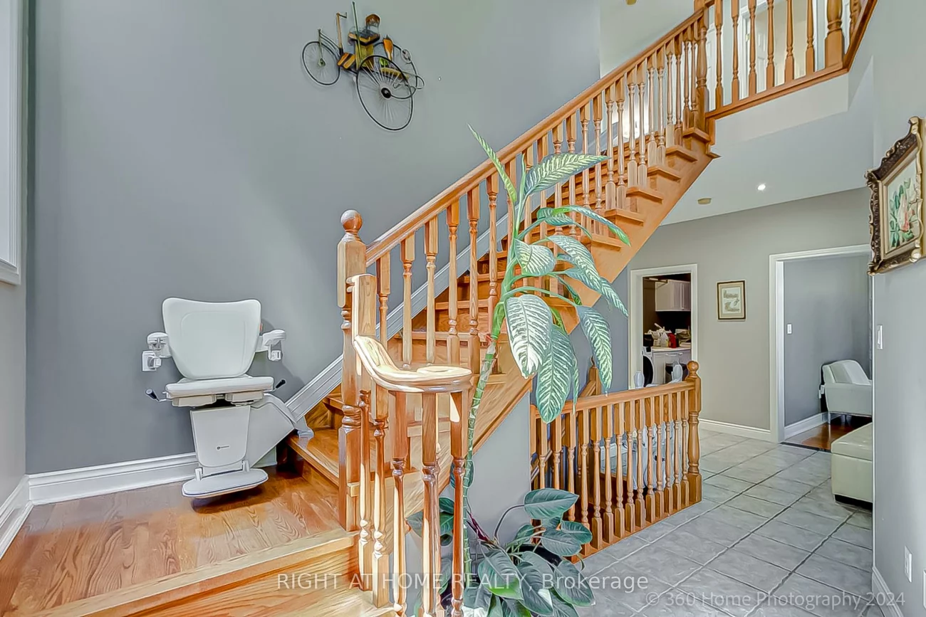 103, Oak, South Richvale, Richmond Hill