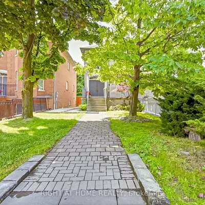 103, Oak, South Richvale, Richmond Hill