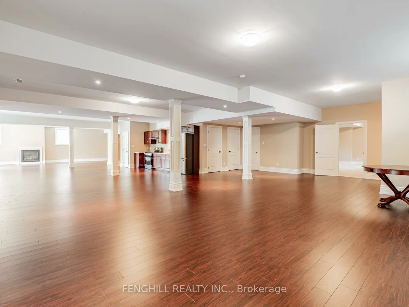 11, Macleod Estate, Jefferson, Richmond Hill