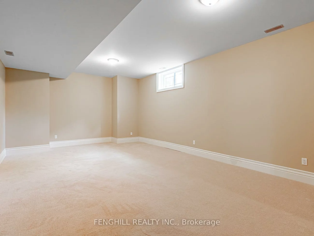 11, Macleod Estate, Jefferson, Richmond Hill