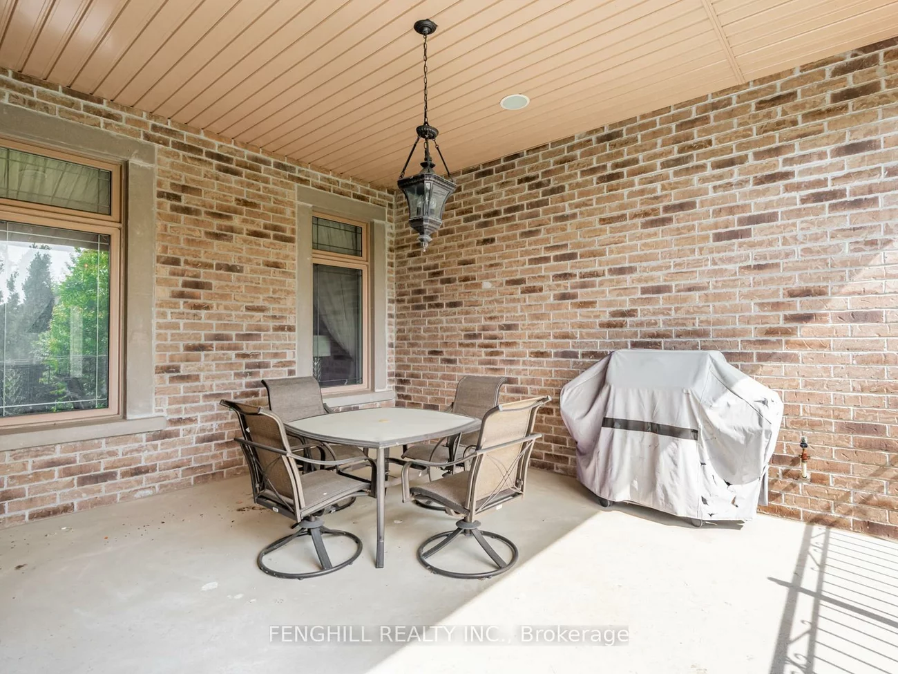 11, Macleod Estate, Jefferson, Richmond Hill