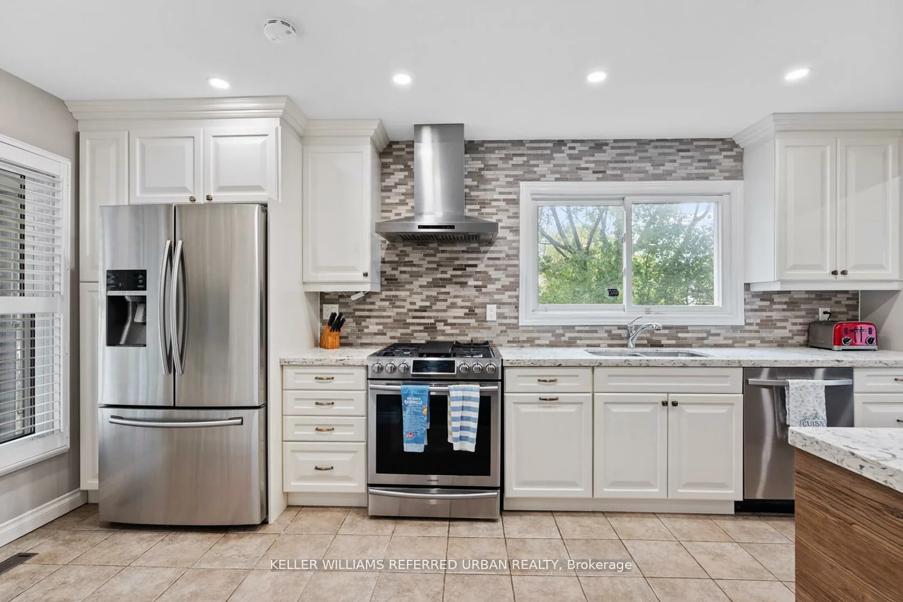 78, Sunshine, Observatory, Richmond Hill