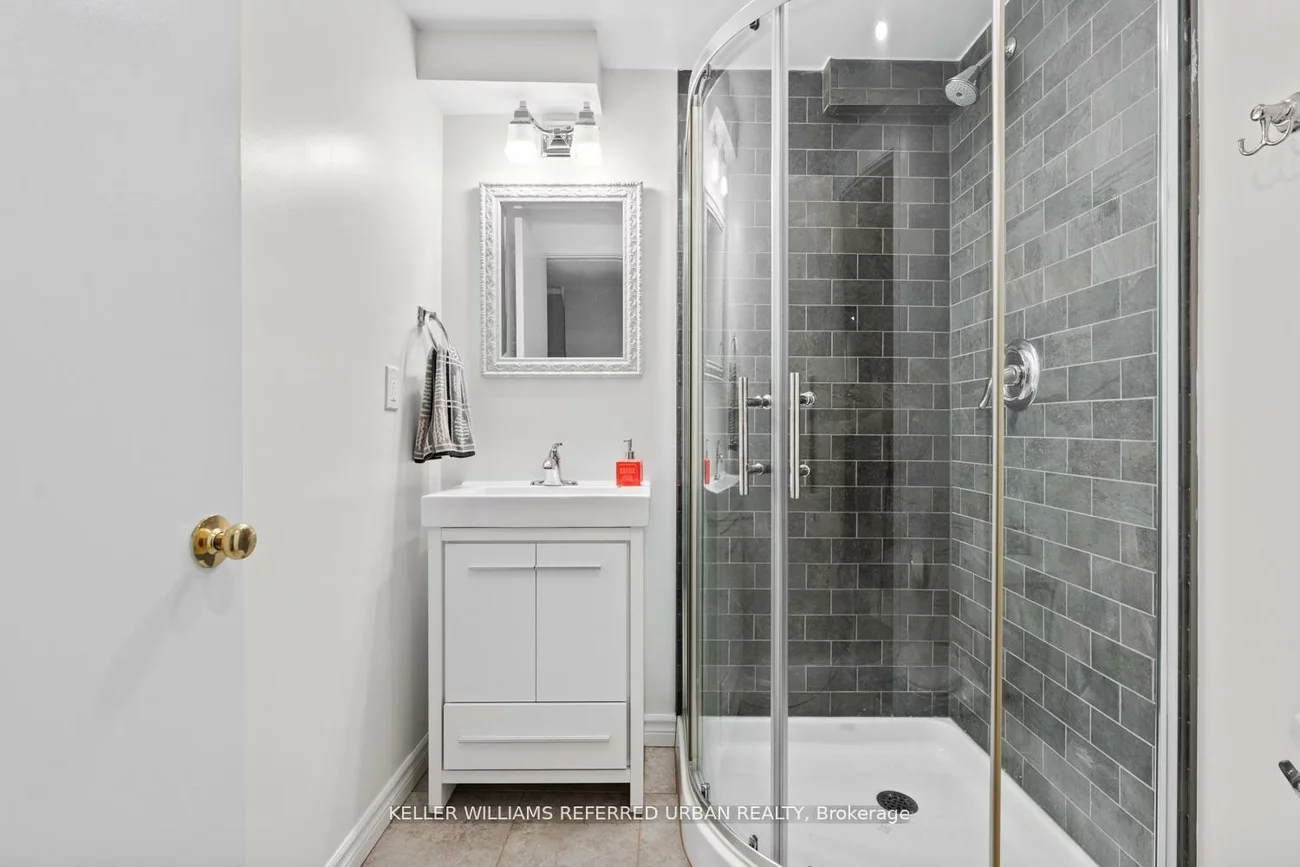 78, Sunshine, Observatory, Richmond Hill