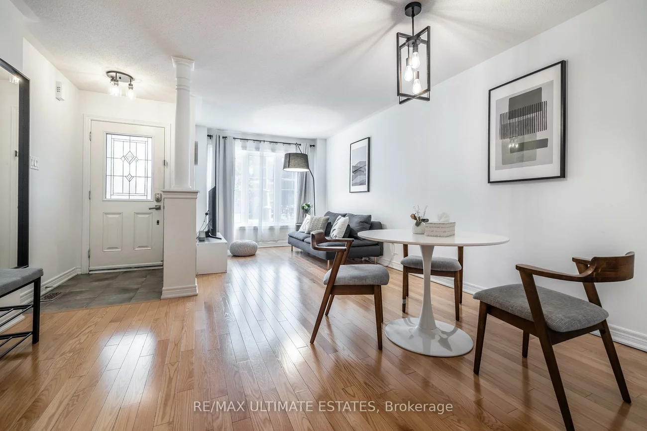 24, Yang, Jefferson, Richmond Hill