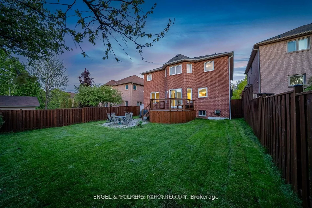 24, Timber Valley, Oak Ridges, Richmond Hill