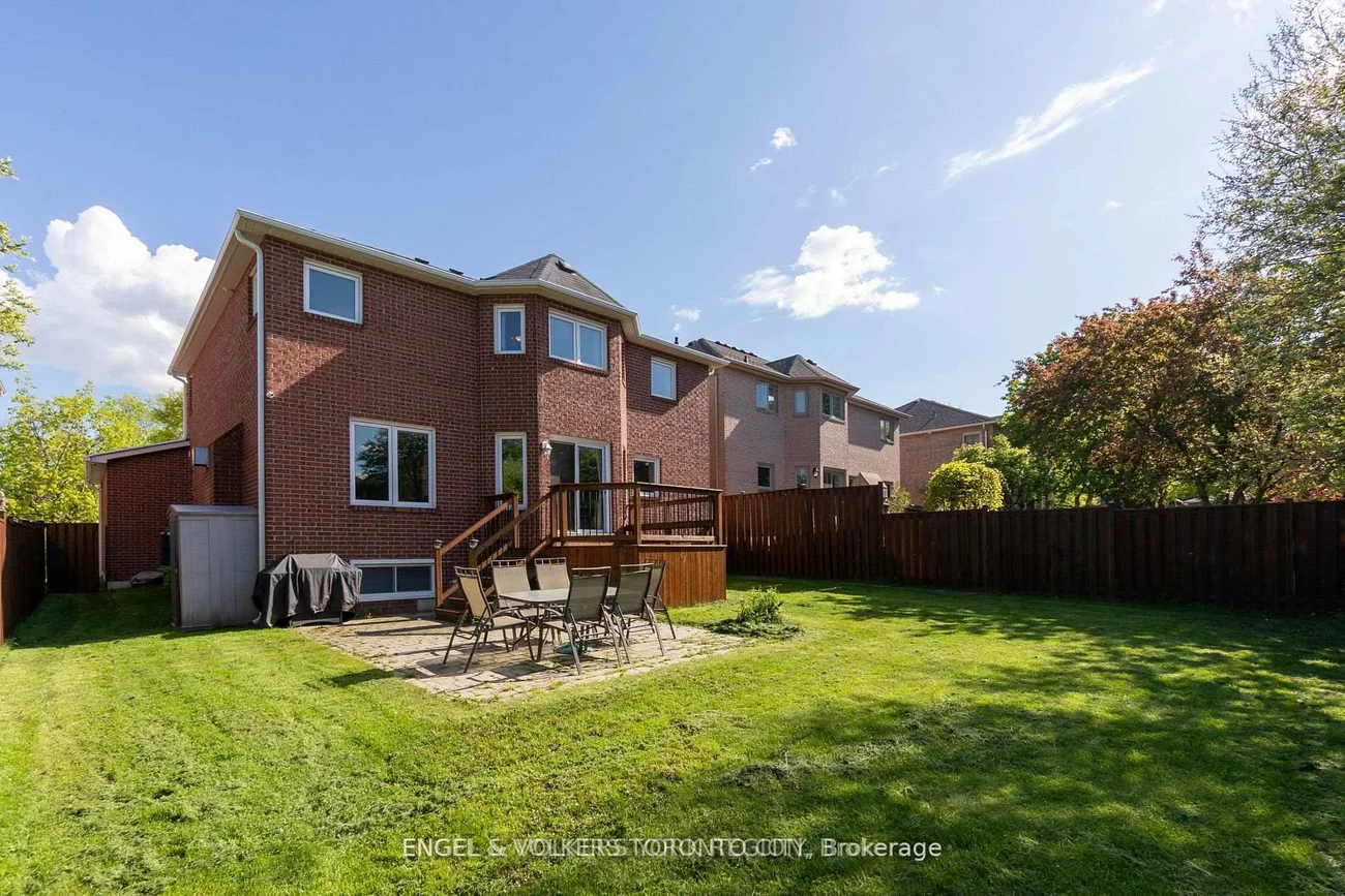 24, Timber Valley, Oak Ridges, Richmond Hill