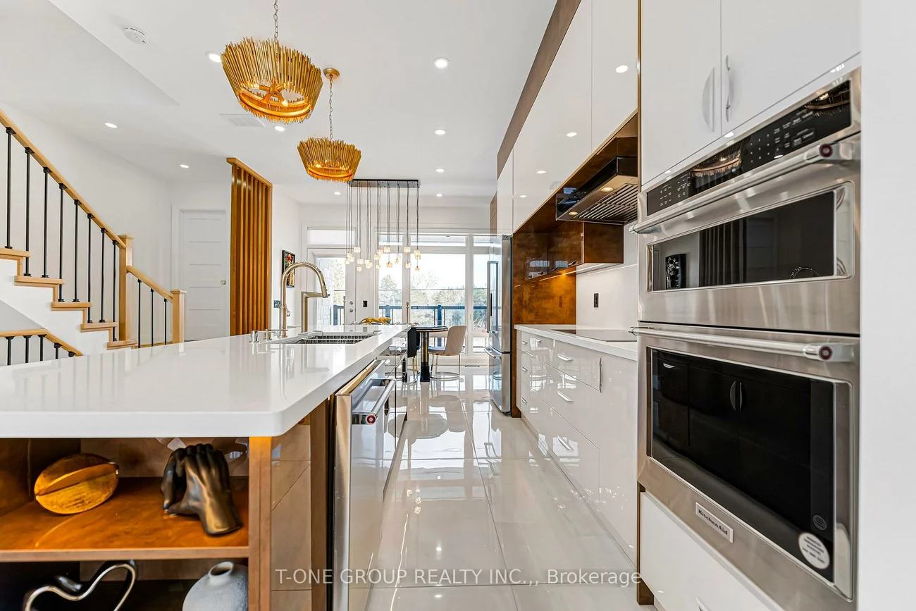 9, Credit, Jefferson, Richmond Hill