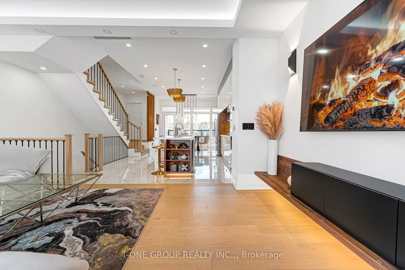 9, Credit, Jefferson, Richmond Hill