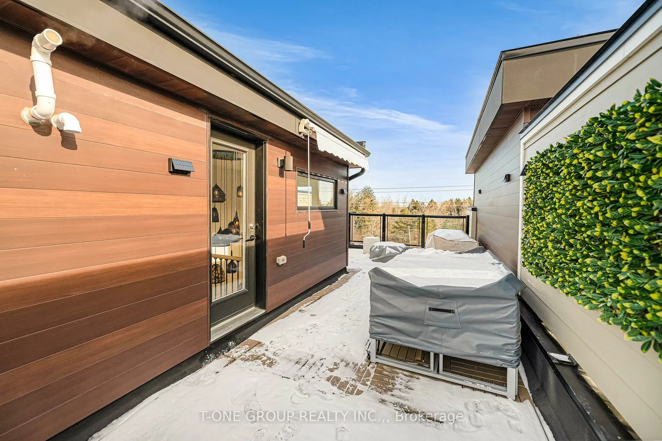 9, Credit, Jefferson, Richmond Hill