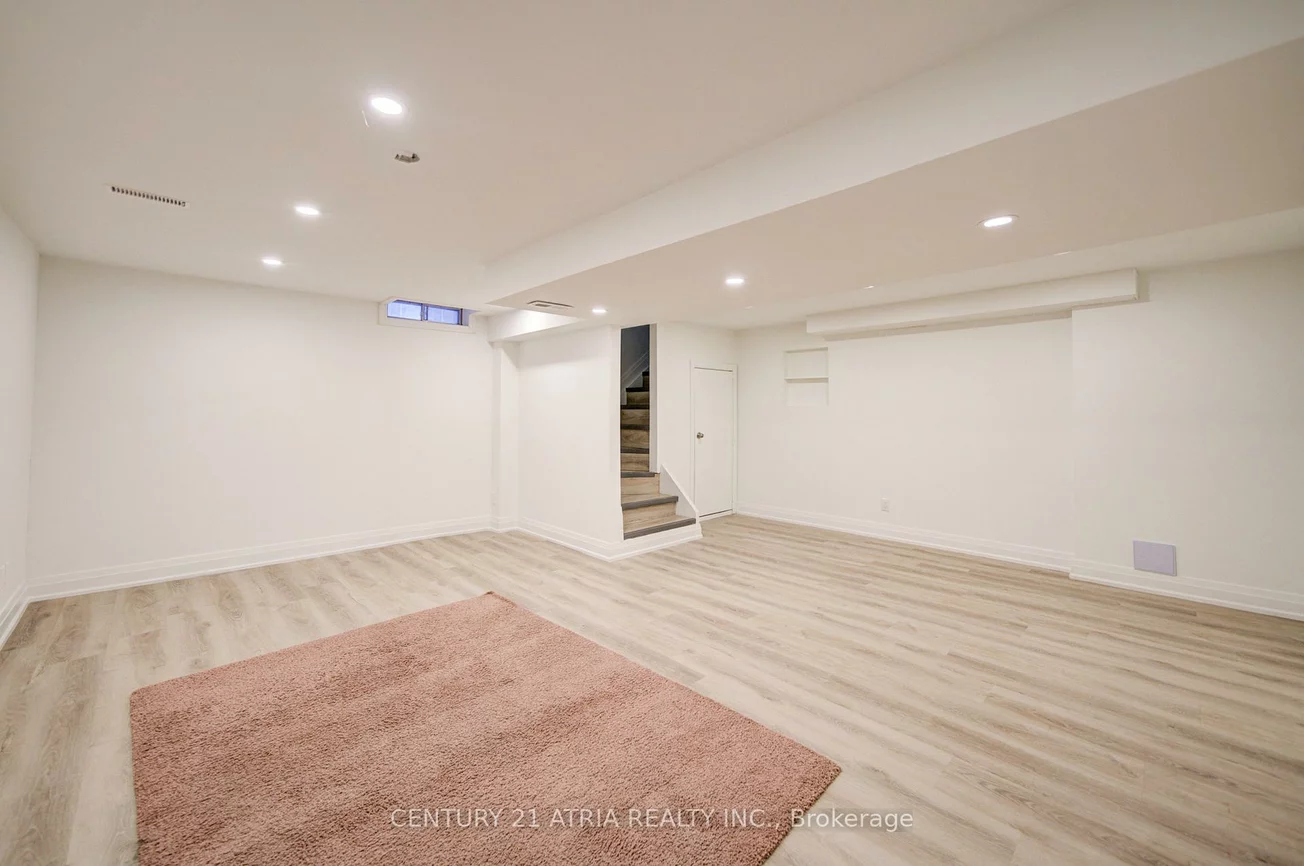 65, Worthington, Oak Ridges Lake Wilcox, Richmond Hill