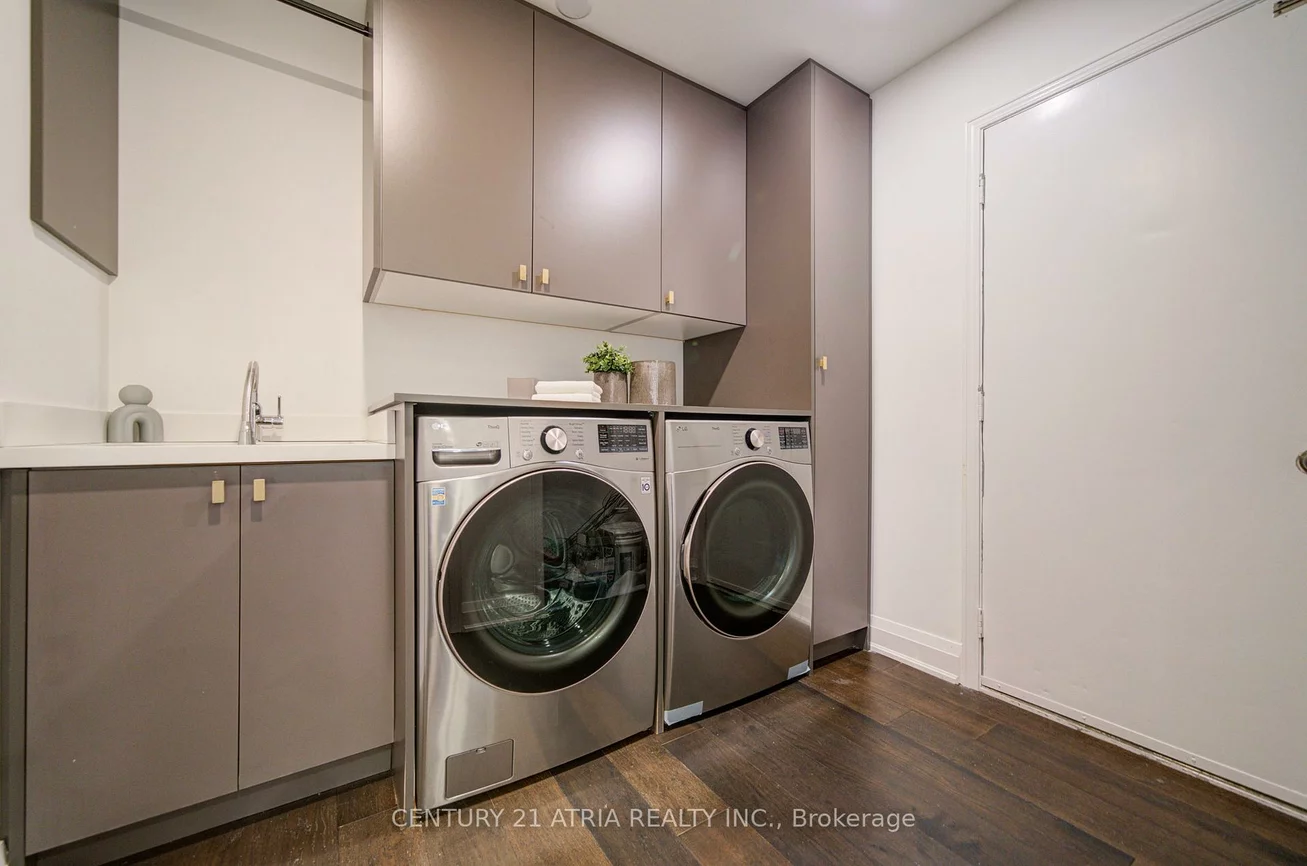 65, Worthington, Oak Ridges Lake Wilcox, Richmond Hill