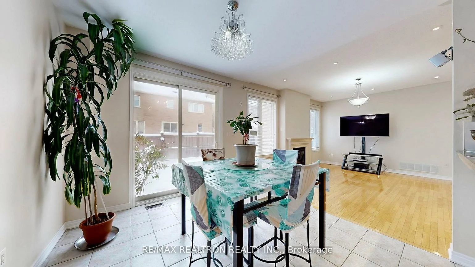 222, Silver Maple, Jefferson, Richmond Hill