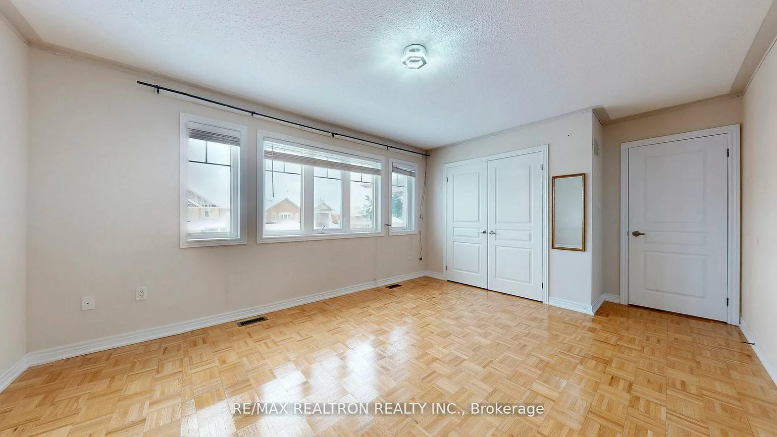 222, Silver Maple, Jefferson, Richmond Hill