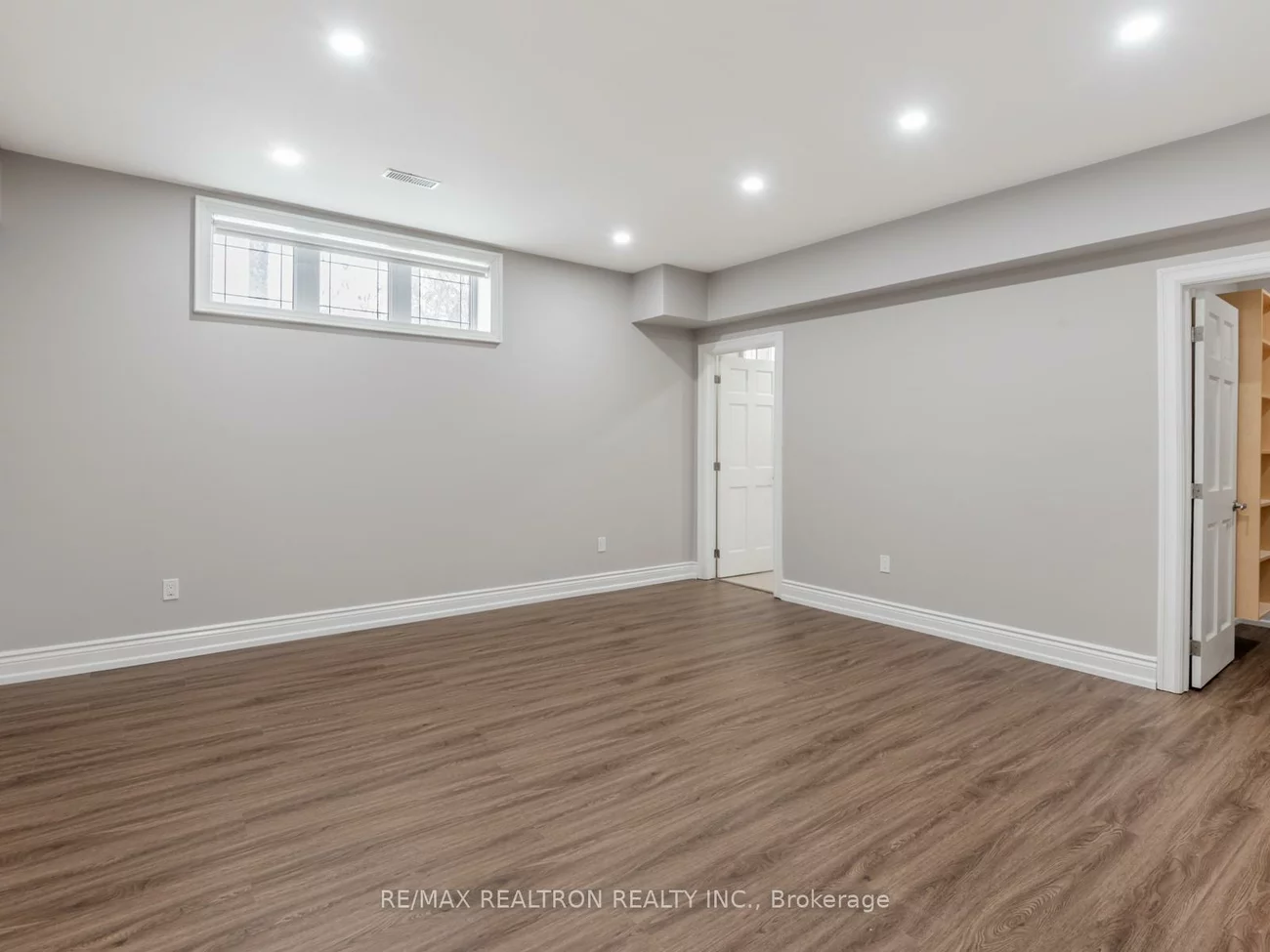 5, Long Hill, Jefferson, Richmond Hill