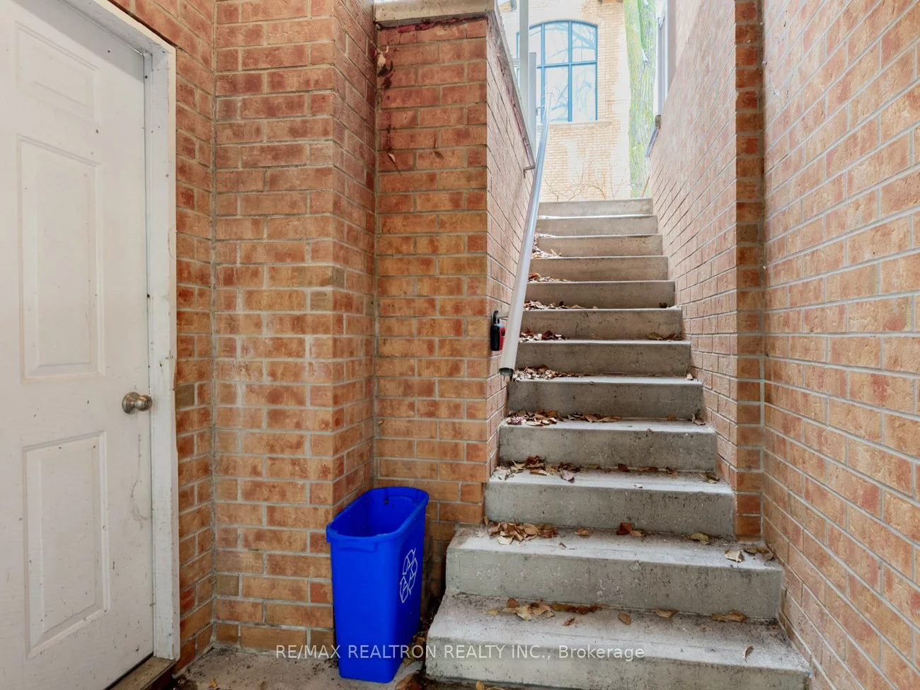 5, Long Hill, Jefferson, Richmond Hill