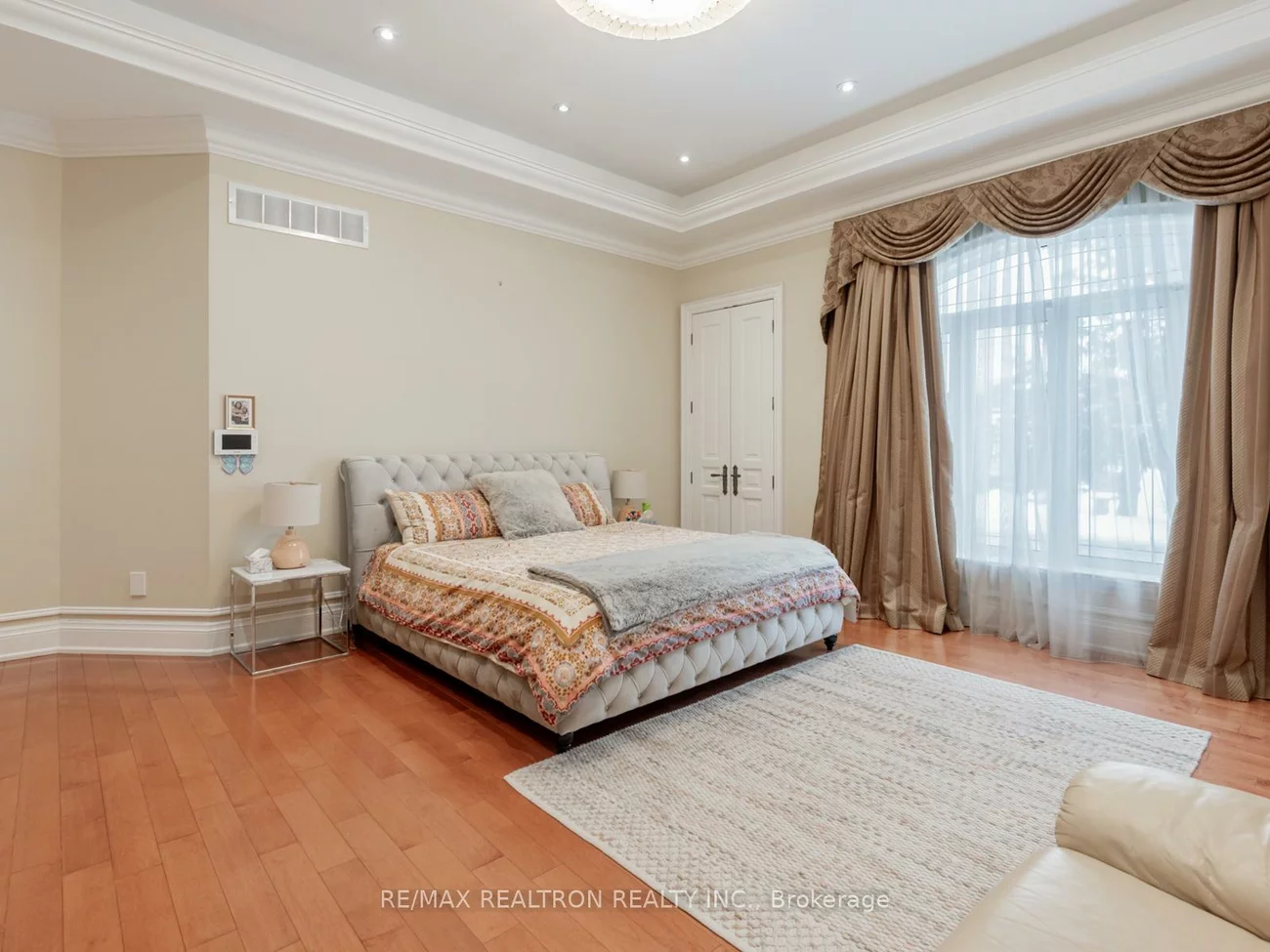 5, Long Hill, Jefferson, Richmond Hill