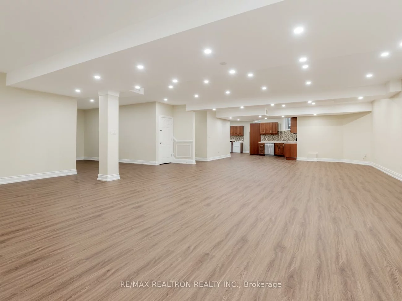 5, Long Hill, Jefferson, Richmond Hill