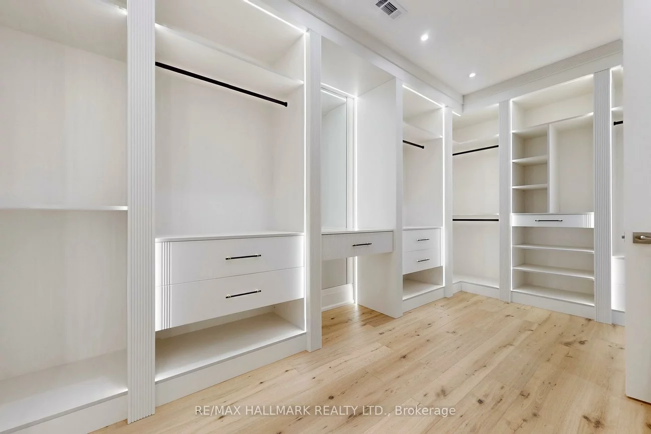 150, Olde Bayview, Oak Ridges Lake Wilcox, Richmond Hill