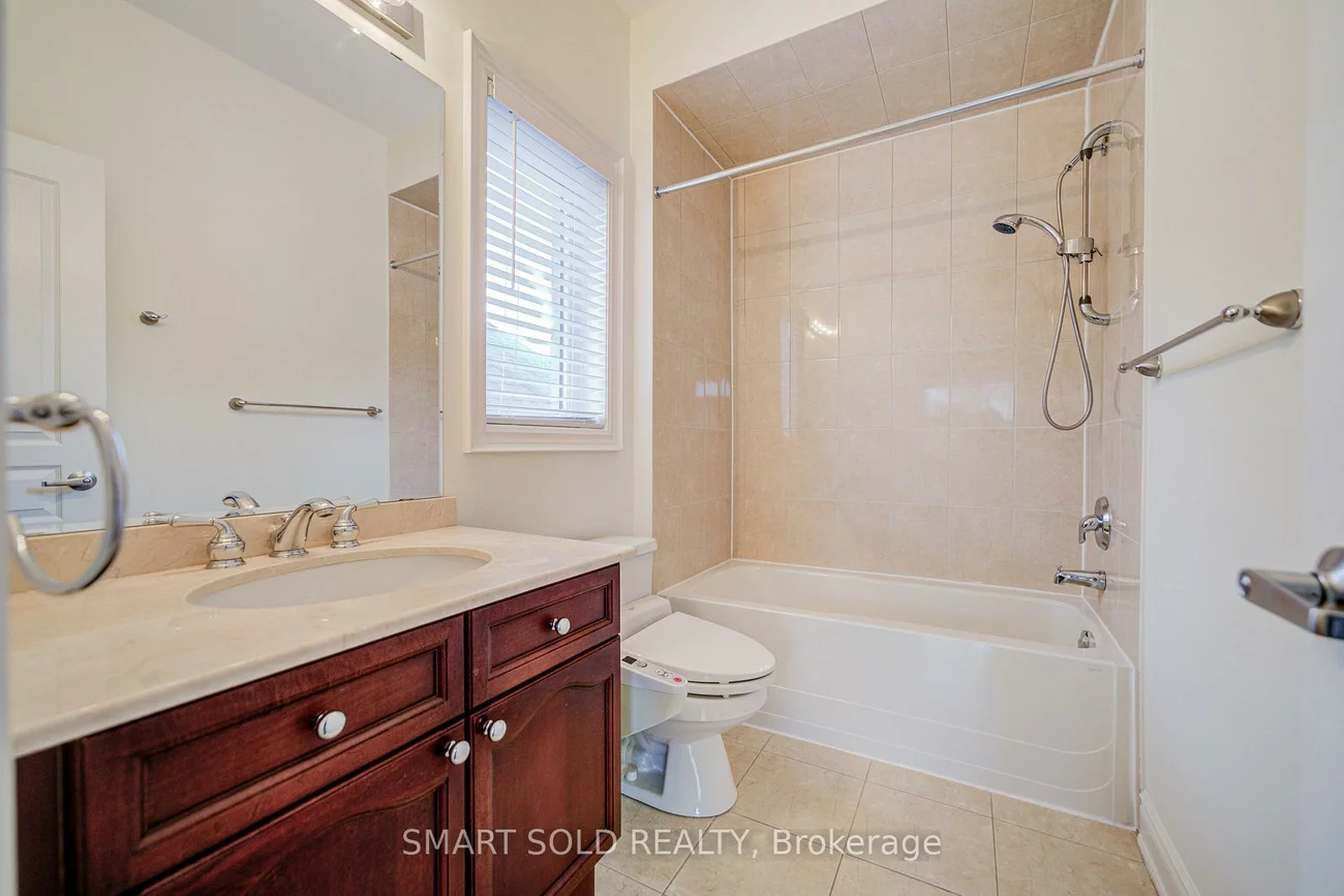 8, Sachet, Oak Ridges Lake Wilcox, Richmond Hill