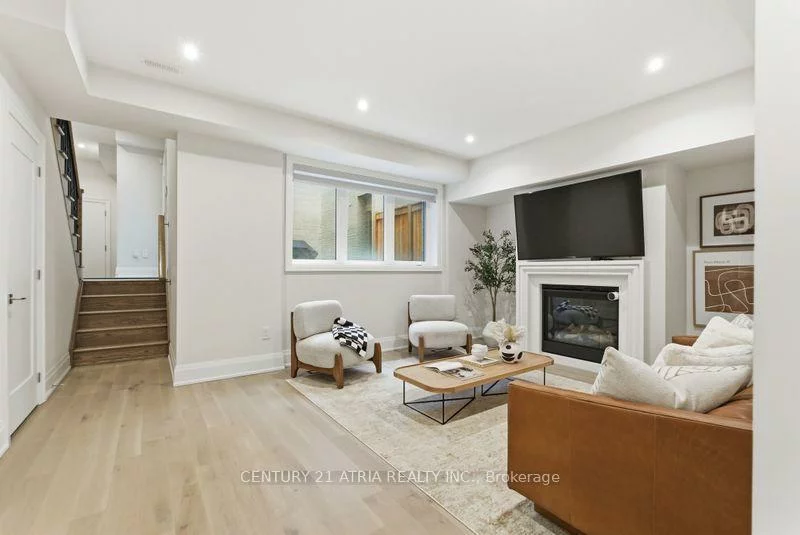 9404, Bayview, Observatory, Richmond Hill