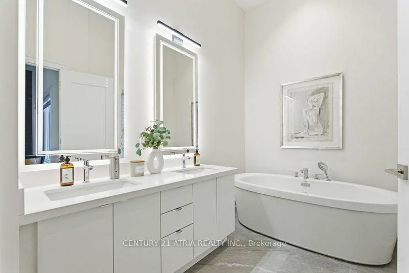 9404, Bayview, Observatory, Richmond Hill