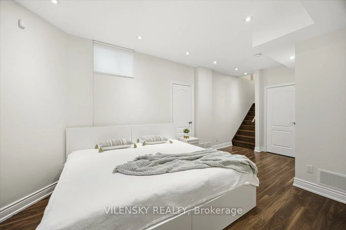 41, Mack Clement, Westbrook, Richmond Hill