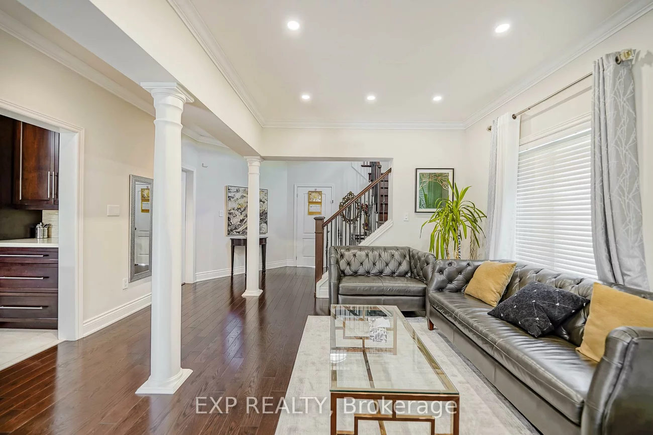 116, Colesbrook, Westbrook, Richmond Hill