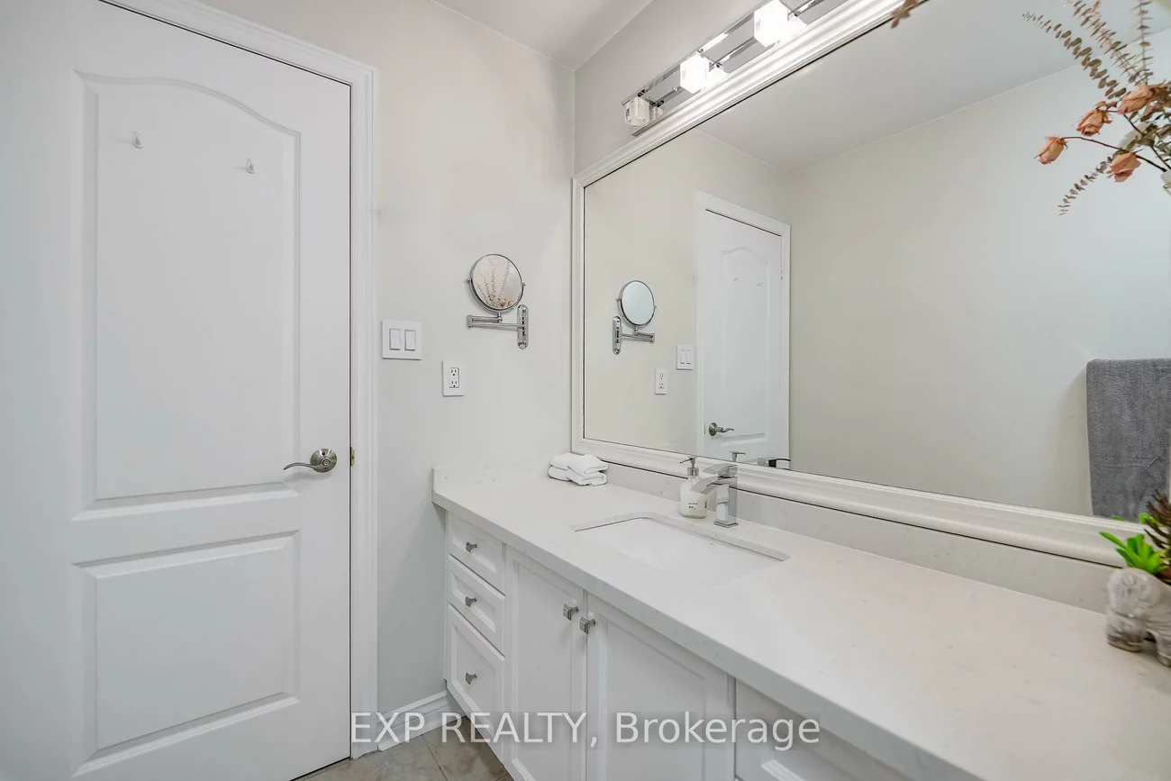 116, Colesbrook, Westbrook, Richmond Hill